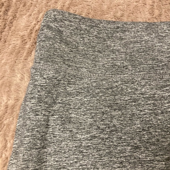 Champion Grey Sport Athletic Shorts Size Extra Large - Picture 4 of 9